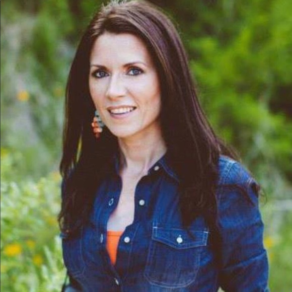 Meet your Posher, Jamie - Picture 1 of 1